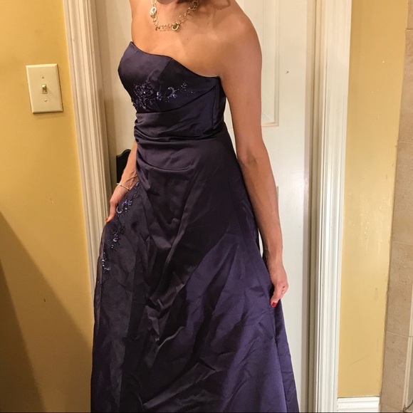 David’s Bridal NWT strapless maxi dress Size 2 - Picture 5 of 7